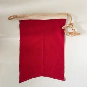 Vintage Bulldog Dettra US Navy “B" Signal Flag